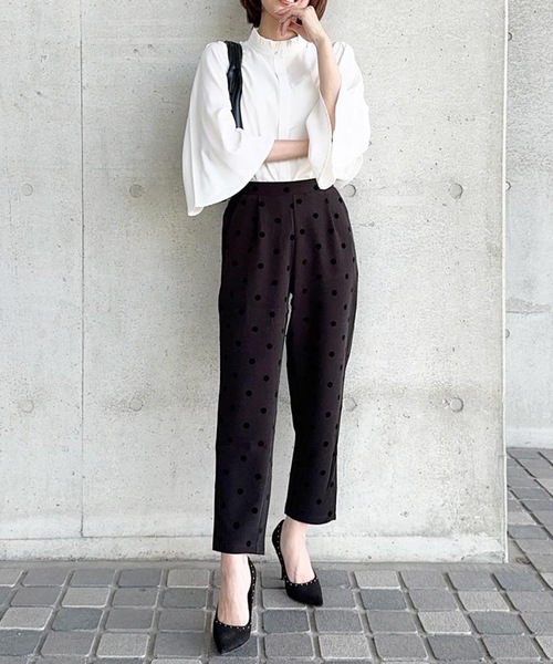 aquagarage（アクアガレージ）の「ドット柄テーパードパンツ（その他パンツ・レディース・ブラック・S/M/M2/L/LL）」の15枚目の写真