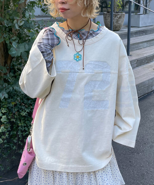 HELLO.SANFRANCISCO（ハローサンフランシスコ）の「【HELLO.SANFRANCISCO/ハローサンフランシスコ】ピグメントロゴTEE（Tシャツ/カットソー・レディース・チャコールグレー/オフホワイト/レッド・ONE SIZE）」の5枚目の写真