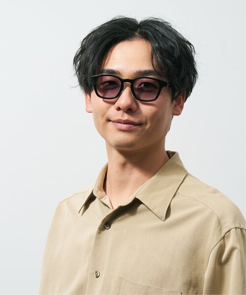 JOURNAL STANDARD relume(ジャーナルスタンダード レリューム)の「【WEB限定】ウェリントン型 調光サングラス|レンズの色が変わるサングラス|高級感|紫外線対策|UVカット|ユニセックス|ジャーナルスタンダードレリューム|Zoff|JOURNAL STANDARD relume(サングラス・レディース・ブラウン系その他2/ブラック・FREE)」の20枚目の写真