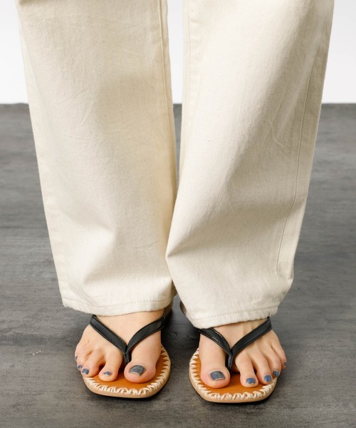 PAOLO BOVE（パオロボーヴ）の「【PAOLO BOVE / パオロ ボーヴ】ヒール トングサンダル / ラフィア【web限定】（サンダル・レディース・シルバー/ブラック・38/36/39/37）」の11枚目の写真