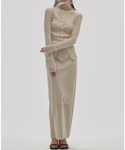 TODAYFUL（トゥデイフル）の「Pencil Velour Skirt（スカート・レディース・キナリ/ブラック・36inch/38inch）」の9枚目の写真