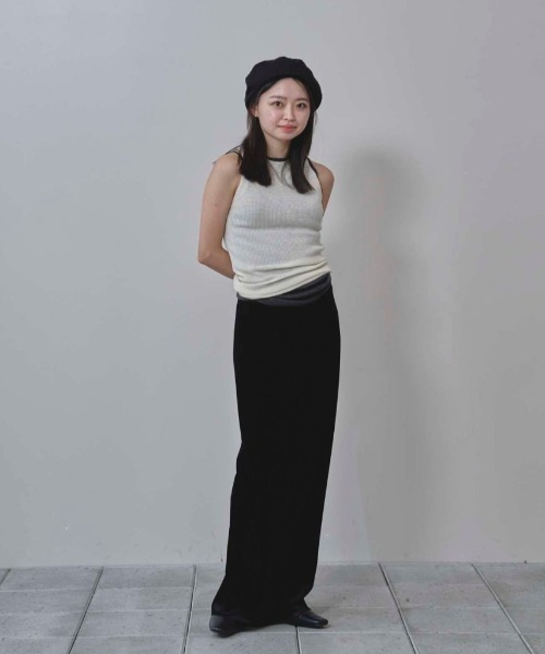 Pencil Velour Skirt（スカート）｜TODAYFUL（トゥデイフル）の