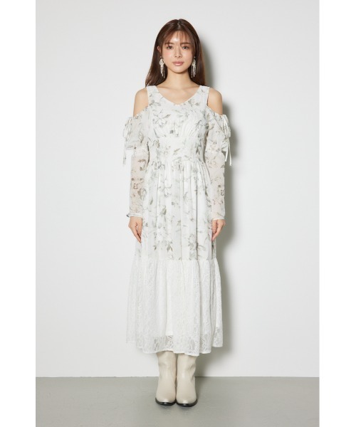 rienda(リエンダ)の「2WAYレースドッキングフレア ワンピース 春服(ワンピース・レディース・ブラック/ホワイト/ブルー・MEDIUM/SMALL)」の6枚目の写真