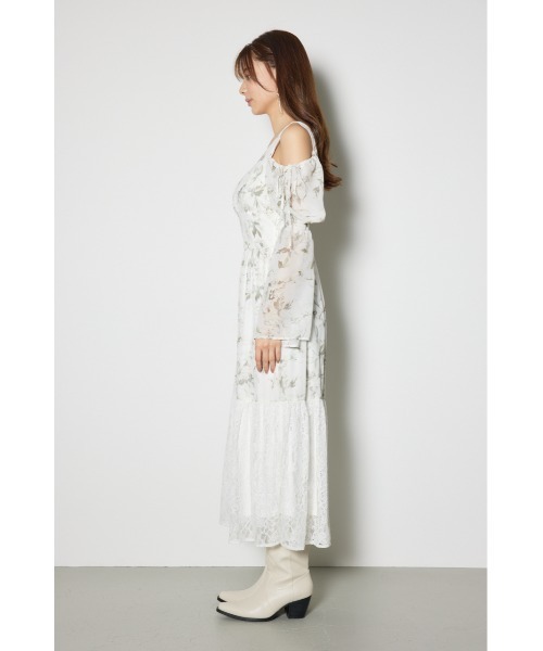rienda(リエンダ)の「2WAYレースドッキングフレア ワンピース 春服(ワンピース・レディース・ブラック/ホワイト/ブルー・MEDIUM/SMALL)」の7枚目の写真