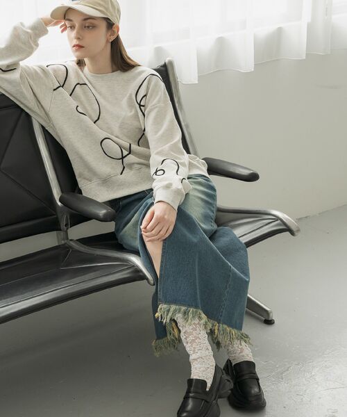 RETRO GIRL(レトロガール)の「裾フリンジデニムSK(デニムスカート・レディース・ブラック/ライトブルー/ブルー・FREE)」の6枚目の写真