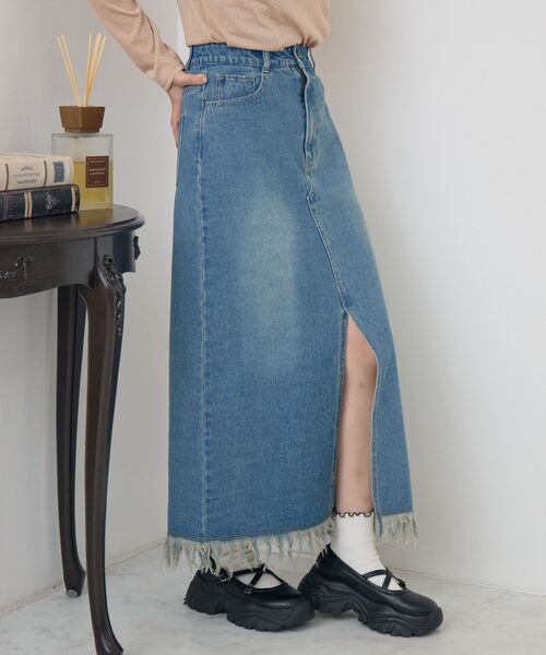 RETRO GIRL(レトロガール)の「裾フリンジデニムSK(デニムスカート・レディース・ブラック/ライトブルー/ブルー・FREE)」の13枚目の写真