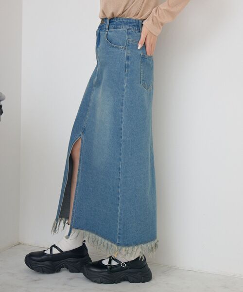 RETRO GIRL(レトロガール)の「裾フリンジデニムSK(デニムスカート・レディース・ブラック/ライトブルー/ブルー・FREE)」の14枚目の写真
