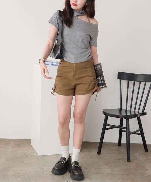 ROOPTOKYO（ループトウキョウ）の「シャーリングタイトーショートパンツ 秋物 秋服 2026年秋冬（その他パンツ・レディース・カーキ/ブラック・FREE）」の18枚目の写真