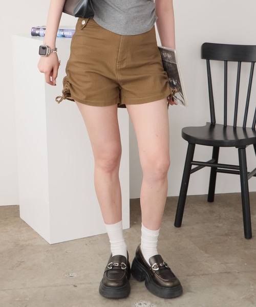 ROOPTOKYO（ループトウキョウ）の「シャーリングタイトーショートパンツ 秋物 秋服 2026年秋冬（その他パンツ・レディース・カーキ/ブラック・FREE）」の17枚目の写真
