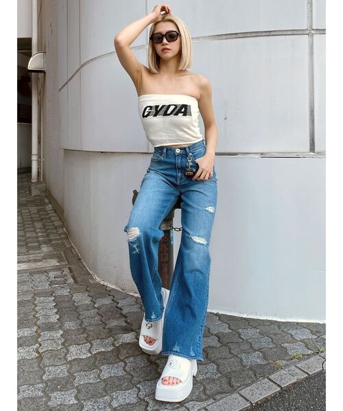 GYDA（ジェイダ）の「ハイウエストPATCHダメージストレートワイドデニムパンツ（デニムパンツ・レディース・ライトブルー/ブルー・MEDIUM/SMALL）」の9枚目の写真