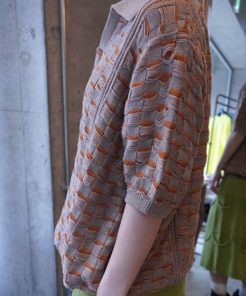 grapevine by k3(グレープバインバイケースリー)の「CHESS SHORT SLEEVES TOP(ニット/セーター・メンズ・バーガンディー/ベージュ/グリーン・L)」の8枚目の写真