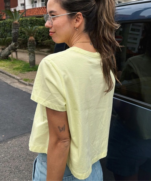 ROXY（ロキシー）の「PEOPLE SPEAK /ロキシーフロントプリント半袖Tシャツ（Tシャツ/カットソー・レディース・ブラック系その他/イエロー・MEDIUM/X-SMALL/SMALL）」の16枚目の写真