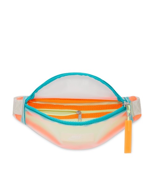 NIKE（ナイキ）の「ナイキ ヘリテージ ファニー パック (スモール、1L) / Nike Heritage Fanny Pack (Small 1L) HF8174-905 Clear（ボディバッグ/ウエストポーチ・メンズ・クリア・ONE SIZE）」の6枚目の写真