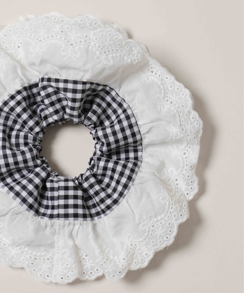 WC（ダブル シー）の「レースポイントギンガムチェックシュシュ（シュシュ・レディース・ブラック/レッド・FREE）」の17枚目の写真