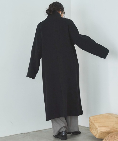 Doux archives(ドゥアルシーヴ)の「スタンドカラーコート(その他アウター・レディース・チャコールグレー/ブラック/アイボリー/キャメル・SMALL/MEDIUM)」の22枚目の写真