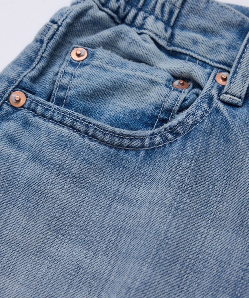 RED CARD TOKYO（レッドカード）の「【RED CARD TOKYO（レッドカードトーキョー）for SALON】別注 easy SLOGAN/デニム（デニムパンツ・レディース・ブルー系その他6・21/22/23/24/25）」の14枚目の写真