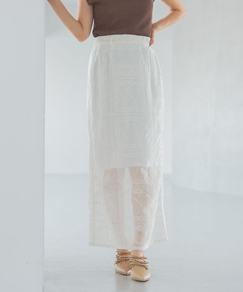 mysty woman（ミスティウーマン）の「パッチワークナロースカート 571302（スカート・レディース・オフホワイト/ブラック・FREE）」の2枚目の写真