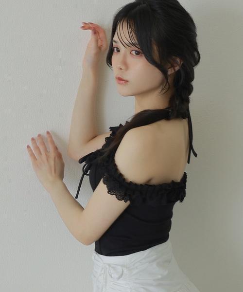 M DOLLY(エムドリー)の「lace ribbon halter neck tops/レースリボンホルターネックトップス(その他トップス・レディース・ブラック/アイボリー・S/M)」の11枚目の写真