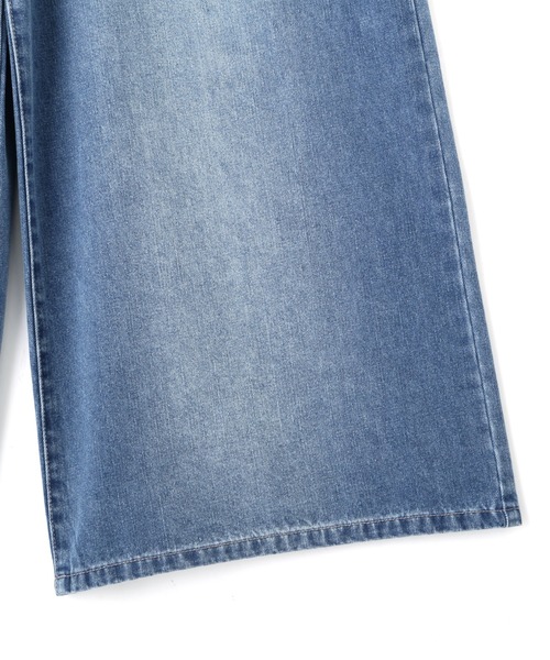 JILL by JILL STUART(ジルバイジルスチュアート)の「◇タックワイドライトデニムパンツ(デニムパンツ・レディース・ブルー系その他/ブルー・SMALL/MEDIUM)」の3枚目の写真