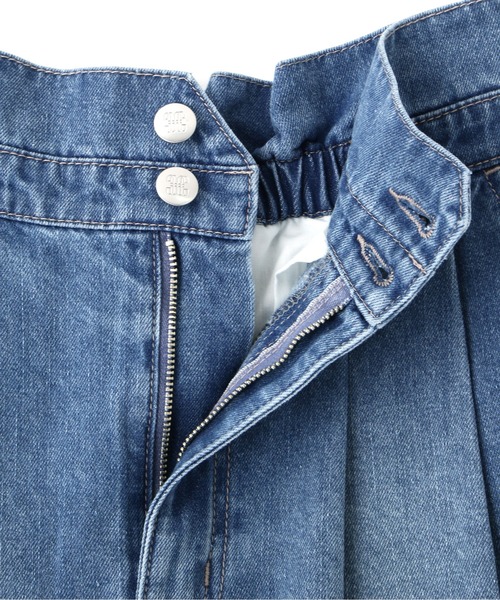 JILL by JILL STUART(ジルバイジルスチュアート)の「◇タックワイドライトデニムパンツ(デニムパンツ・レディース・ブルー系その他/ブルー・SMALL/MEDIUM)」の4枚目の写真