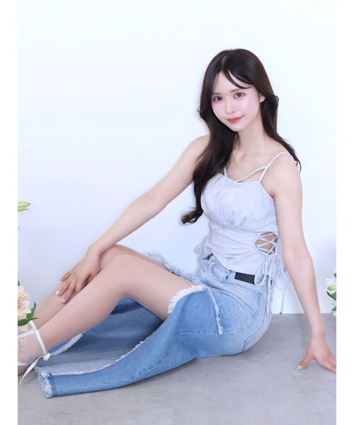 EATME（イートミー）の「カットオフスリットデニムスカート（デニムスカート・レディース・ブルー/ライトブルー/ブラック・MEDIUM/SMALL）」の4枚目の写真