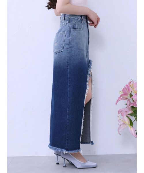 EATME（イートミー）の「カットオフスリットデニムスカート（デニムスカート・レディース・ブルー/ライトブルー/ブラック・MEDIUM/SMALL）」の8枚目の写真