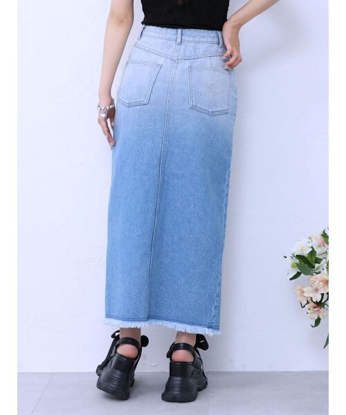 EATME（イートミー）の「カットオフスリットデニムスカート（デニムスカート・レディース・ブルー/ライトブルー/ブラック・MEDIUM/SMALL）」の19枚目の写真