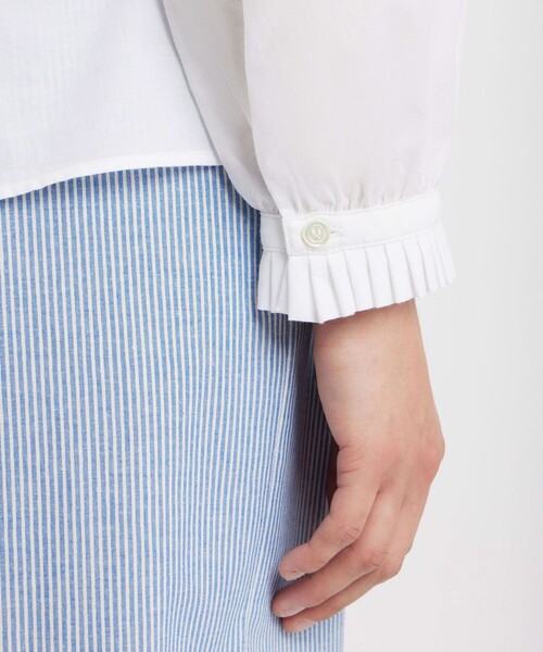 agnes b.（アニエスベー）の「コットン プリーツ 長袖 ブラウス "Tiziano"（シャツ/ブラウス・レディース・ホワイト・2/1/3）」の6枚目の写真