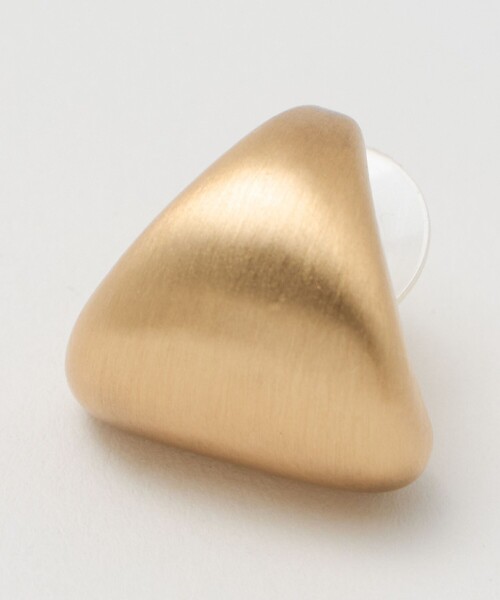 トライアングル フォルム ピアス（ピアス（両耳用））｜green