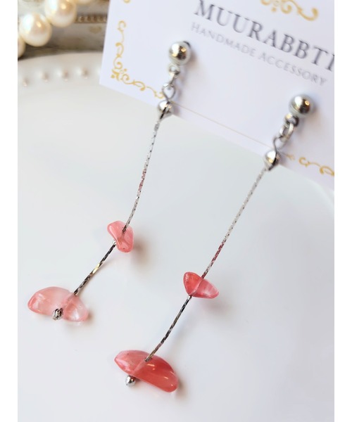 MUURABBTI】チェリークォーツさざれ石のピアス(MA)（ピアス（両