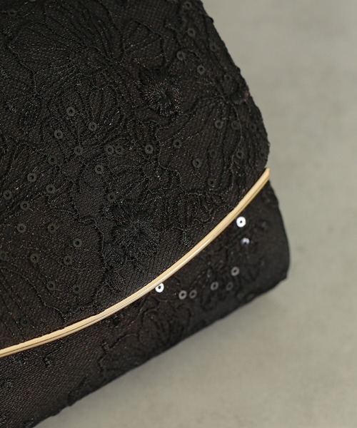 Kana（カナ）の「スパンコールレース刺繍 パーティーバッグ 結婚式 お呼ばれ オケージョン（ショルダーバッグ・レディース・ブラック/ベージュ・フリー）」の5枚目の写真
