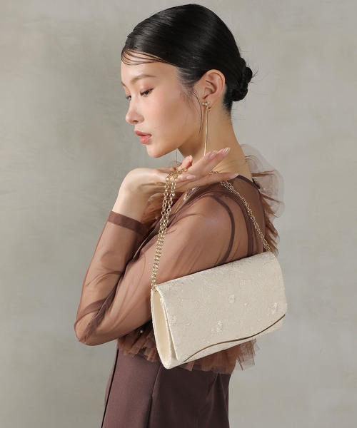 Kana（カナ）の「スパンコールレース刺繍 パーティーバッグ 結婚式 お呼ばれ オケージョン（ショルダーバッグ・レディース・ブラック/ベージュ・フリー）」の12枚目の写真