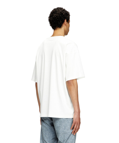 Tシャツ・カットソー DIESEL FW25 T-BOXT-T6 (A185350AIJU 9XX) Men's T-shirt with red Oval D | Black | Diesel