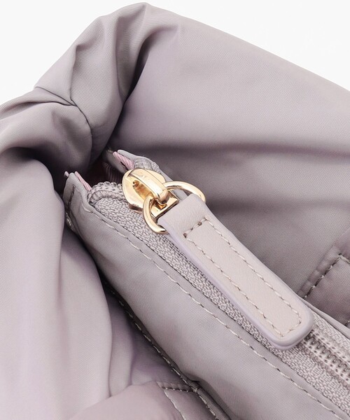 TOCCA(トッカ)の「T-ARIA QUILTTOTE トートバッグ(トートバッグ・レディース・ブラック系/ライラック系/ブルー系・F)」の20枚目の写真