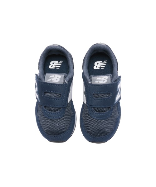 NEW BALANCE（ニューバランス）の「【New Balance／ニューバランス】NB IV323NV W ベビーシューズ（スニーカー・キッズ・ネイビー・12.5cm/13.0cm/13.5cm/14.0cm/14.5cm/15.0cm/15.5cm/16.0cm/16.5cm/12.0cm）」の4枚目の写真