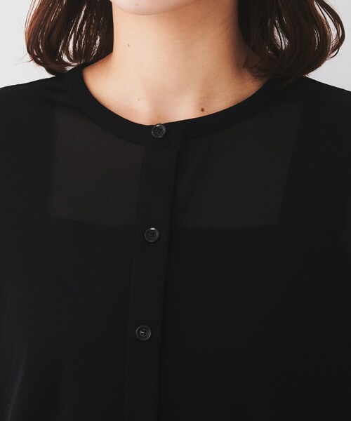 UNTITLED（アンタイトル）の「【洗える/ストレッチ性/短丈】クルーネックシアーカーディガン（カーディガン/ボレロ・レディース・ブラック/オフホワイト/ライトグレー・44/48/00/02/04）」の6枚目の写真