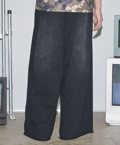 セール】ヘビーウェイトオーバーサイズバギースウェットパンツ【UNISEX