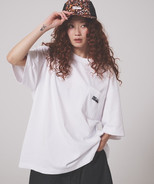 FIRST DOWN(ファーストダウン)の「CVCジャージー ショートスリーブ ポケット Tシャツ(Tシャツ/カットソー・メンズ・ホワイト/ブラック/サックスブルー・M/L/XL)」の2枚目の写真