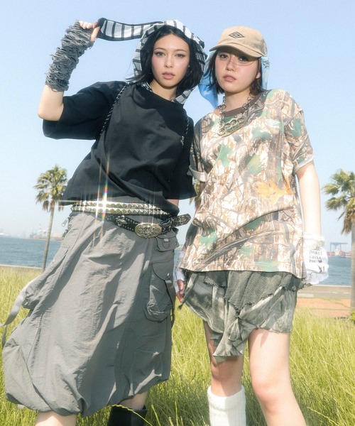 younger song（ヤンガーソング）の「【限定】UMBRO/アンブロ 半袖 Tシャツ Younger Song コラボレーション MRYS-T001（Tシャツ/カットソー・メンズ・チャコールグレー/ネイビー/ブラウン/ホワイト/ブラック/リアルツリーカモ/ピンク・L/M/S/LL）」の13枚目の写真