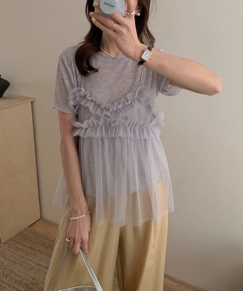 LYEON(リヨン)の「フリルチュールキャミ&Tシャツセット(Tシャツ/カットソー・レディース・オフホワイト/グレー・FREE)」の6枚目の写真
