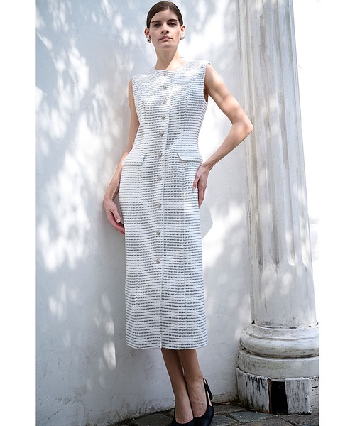 Estella.K(エステラケー)の「Alice Tweed Long Dress ボーダーツイードブレードトリムドレス(ワンピース・レディース・ホワイト系/ブラック系・FREE)」の4枚目の写真