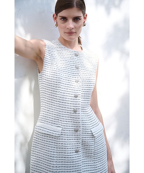 Estella.K(エステラケー)の「Alice Tweed Long Dress ボーダーツイードブレードトリムドレス(ワンピース・レディース・ホワイト系/ブラック系・FREE)」の5枚目の写真
