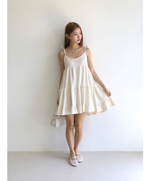 MINS MINIS(ミンスミニス)の「キャミチュニックフリルワンピース(ワンピース・レディース・ベージュ/アイボリー/ブラック・FREE)」の13枚目の写真