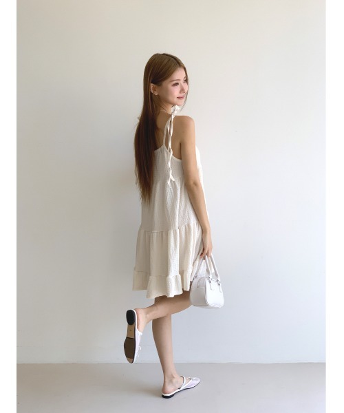 MINS MINIS(ミンスミニス)の「キャミチュニックフリルワンピース(ワンピース・レディース・ベージュ/アイボリー/ブラック・FREE)」の7枚目の写真