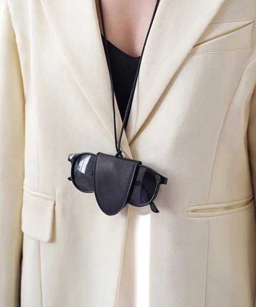 Made in I（メイドインアイ）の「オーバルメガネストラップ（メガネ・レディース・シルバー/アイボリー/ブラック/ブラウン系その他/ブラウン/レオパード・FREE）」の8枚目の写真