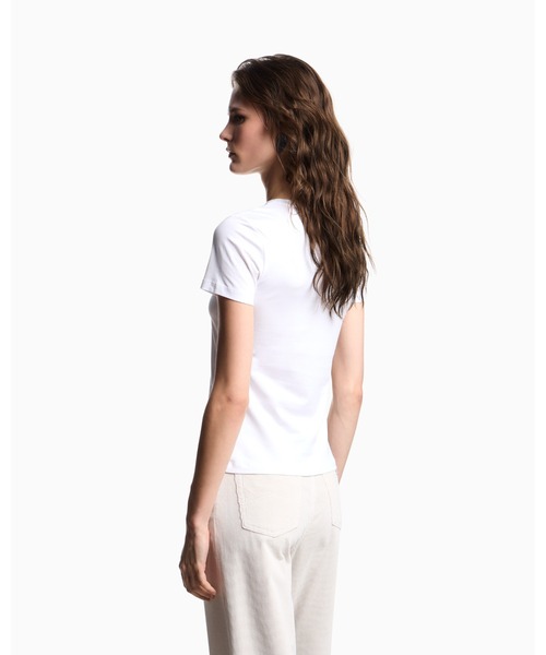 EMPORIO ARMANI(エンポリオアルマーニ)の「【エンポリオ アルマーニ】ASV スリムフィットTシャツ ストレッチジャージー オーバーサイズイーグルパターン(Tシャツ/カットソー・レディース・ブラック/ホワイト・X-SMALL/SMALL/MEDIUM/LARGE)」の4枚目の写真