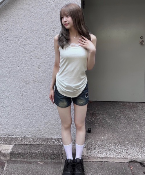 tinkerend(ティンカーエンド)の「Layered Cami Vest / レイヤードキャミベスト(タンクトップ・レディース・ホワイト/ブラック・FREE)」の18枚目の写真