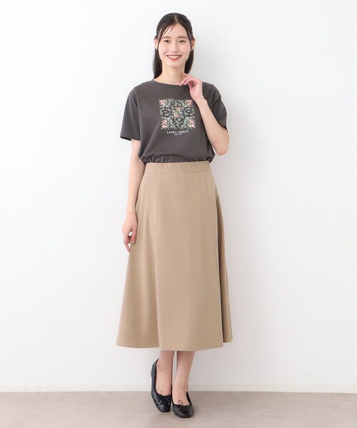 LAURA ASHLEY(ローラアシュレイ)の「【STORY掲載!/ストレッチ/毛羽立ちにくい】サイロドライギャバ スカート(スカート・レディース・チャコールグレー/ベージュ・38/40)」の8枚目の写真
