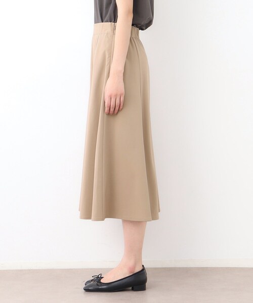 LAURA ASHLEY(ローラアシュレイ)の「【STORY掲載!/ストレッチ/毛羽立ちにくい】サイロドライギャバ スカート(スカート・レディース・チャコールグレー/ベージュ・38/40)」の12枚目の写真