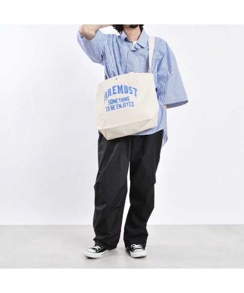 MODISH GAZE(モディシュガゼ)の「【MODISH GAZE】カレッジロゴ キャンバス2WAYトートバッグ(トートバッグ・メンズ・ホワイト系/ブラック・FREE)」の11枚目の写真